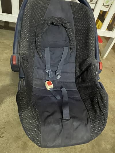 Baby carry cot