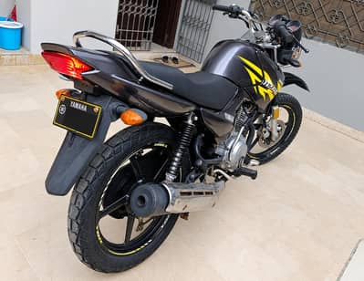 YAMAHA YBR 125G SPECIAL EDITION — 2019
