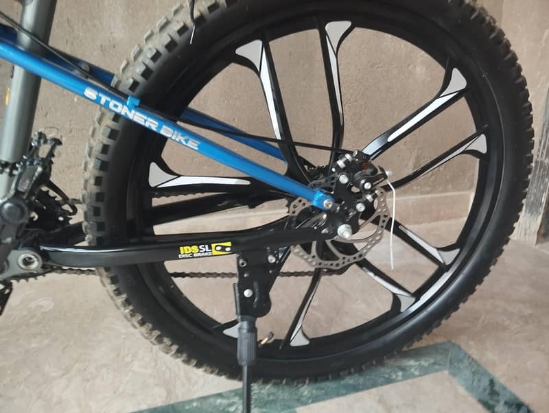 STONER BYCYCLE 1