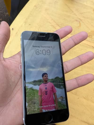 Apple iPhone SE2020 bypass