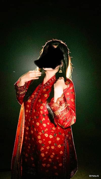 Dress one time use hain condition new hain brand bin tiyyab sa liya th