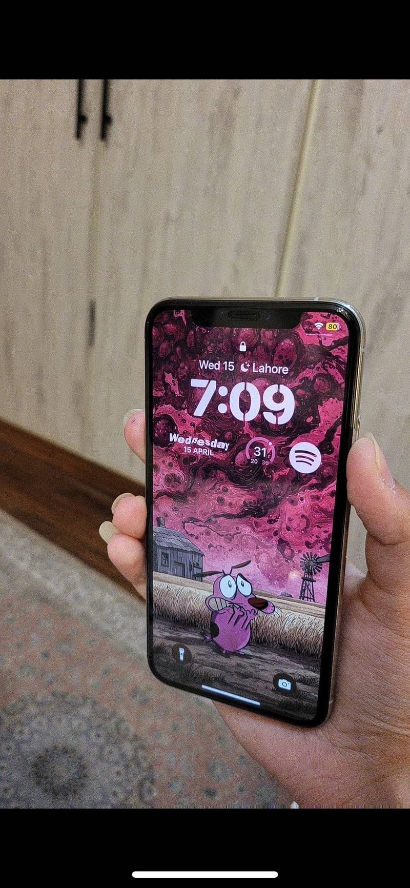Apple iPhone XS 4