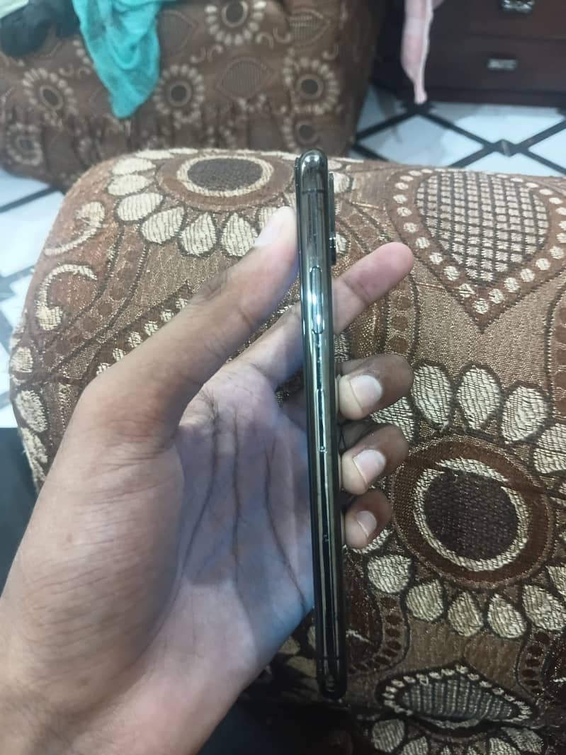 iPhone X 2