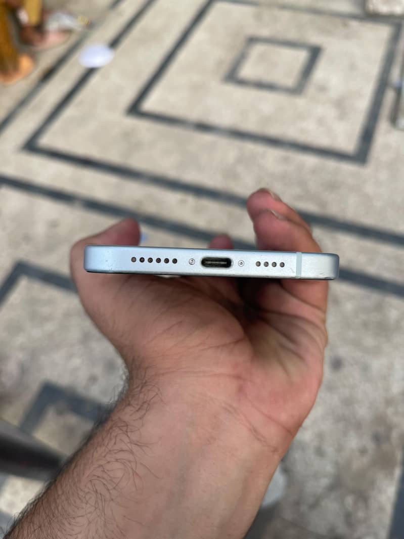 Apple iPhone 15 plus 3