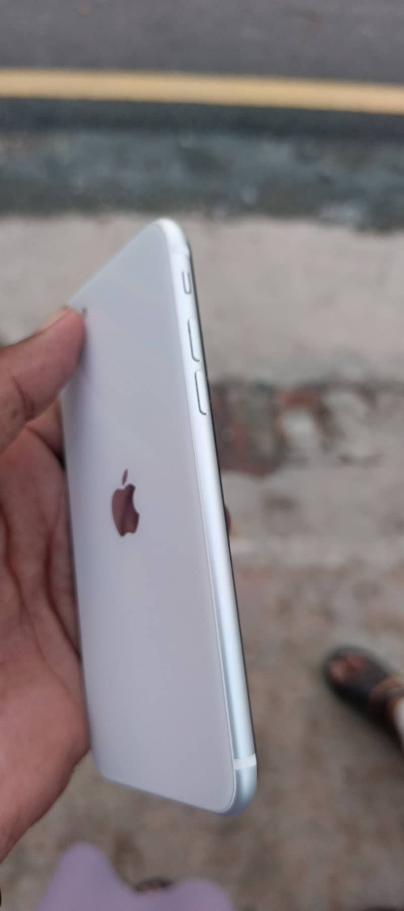 Apple iPhone SE 3