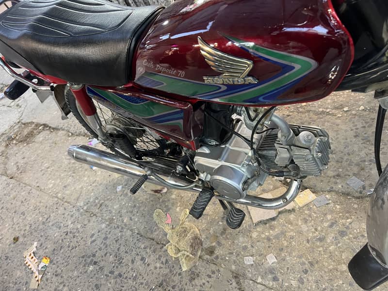 Honda CD70 0