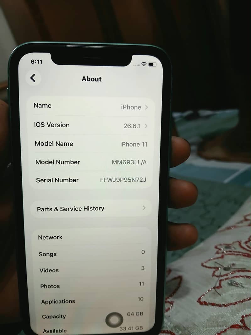 Apple iPhone 11 0