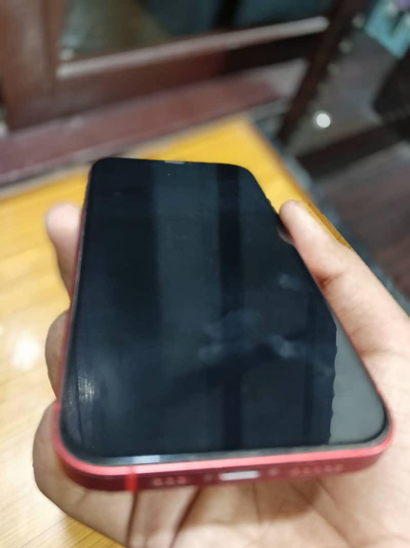 Apple iPhone 12 1