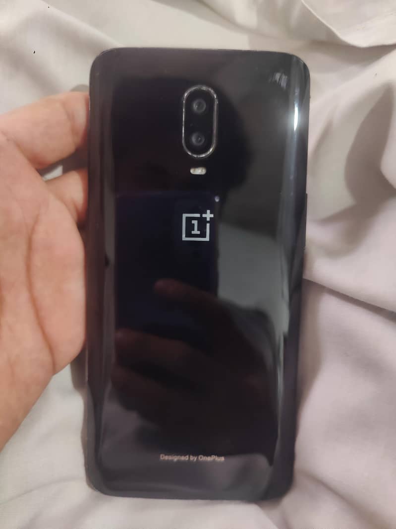 One Plus 6T 1