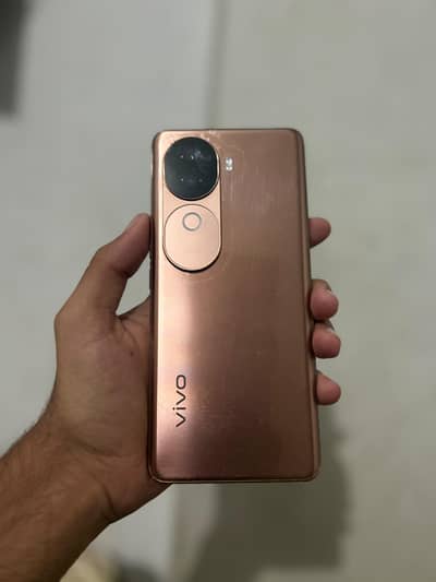 Vivo V40e