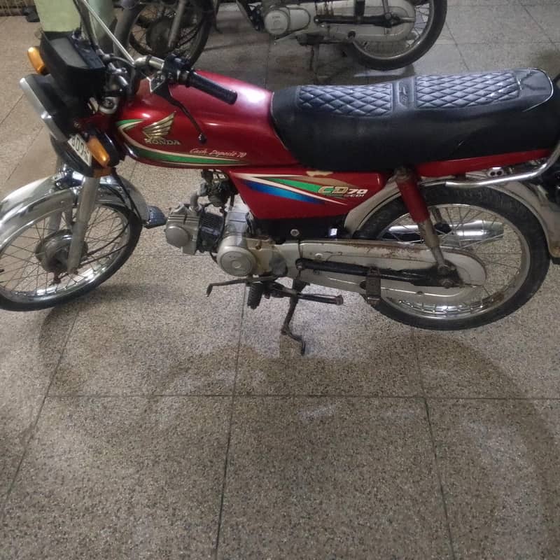 Honda CD 70 3