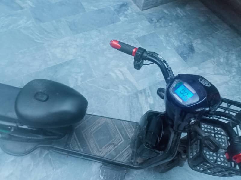 yj future indus battery not working 4