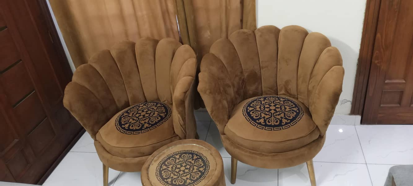 Coffee chairs With Table 3