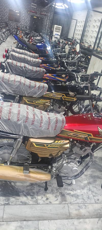 honda cg 125 2027 available on the spot