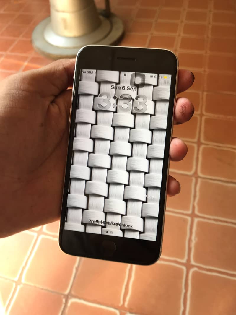 Apple iPhone SE 3