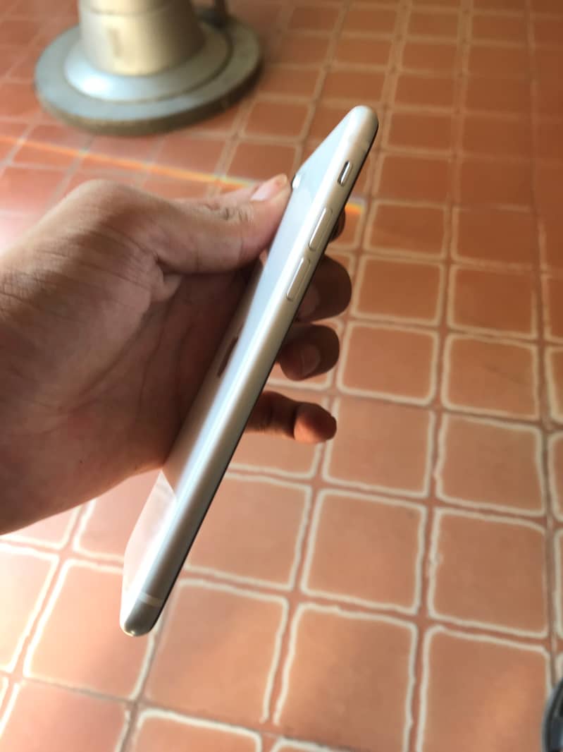 Apple iPhone SE 5