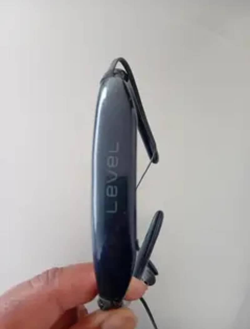 samsung Level U 0