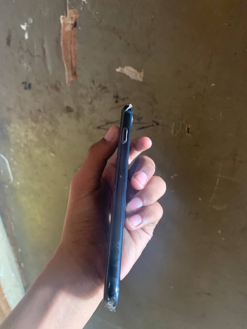 Apple iPhone SE 5