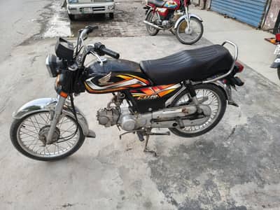 2022 model CD 70 for sale Good condition