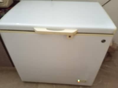 pel freezer for sale good condition