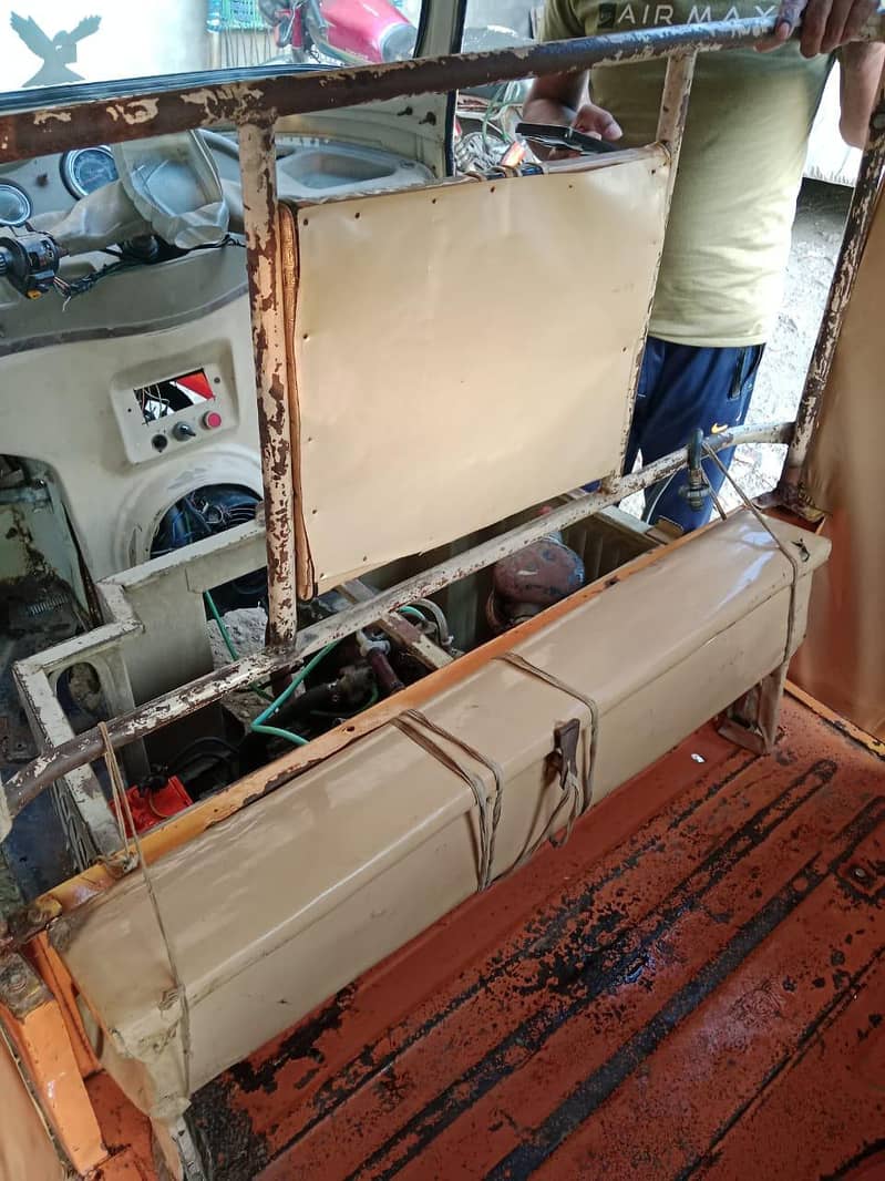 auto rickshaw 3