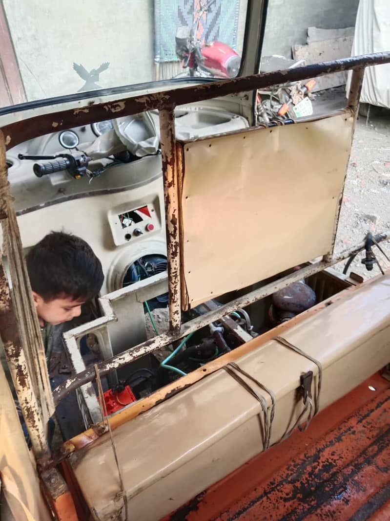 auto rickshaw 4