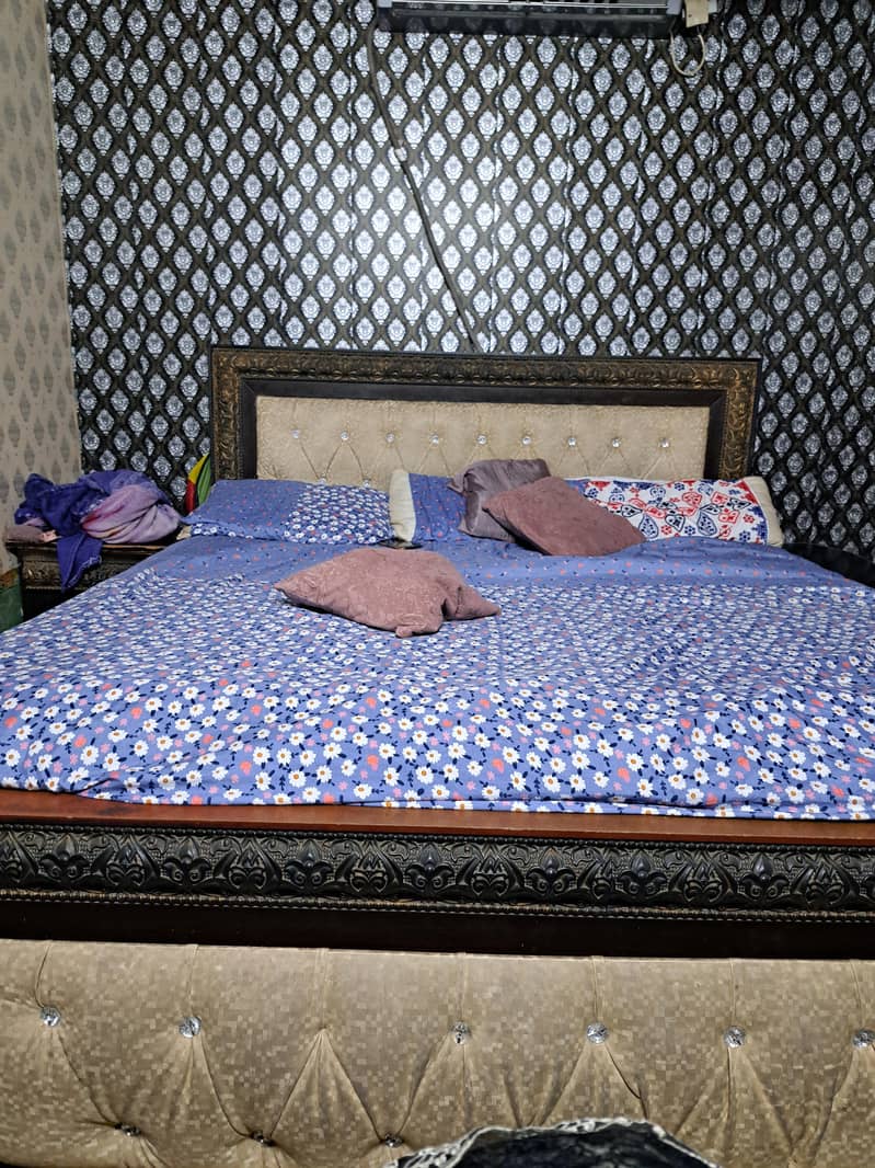 Poshish Double bed 0