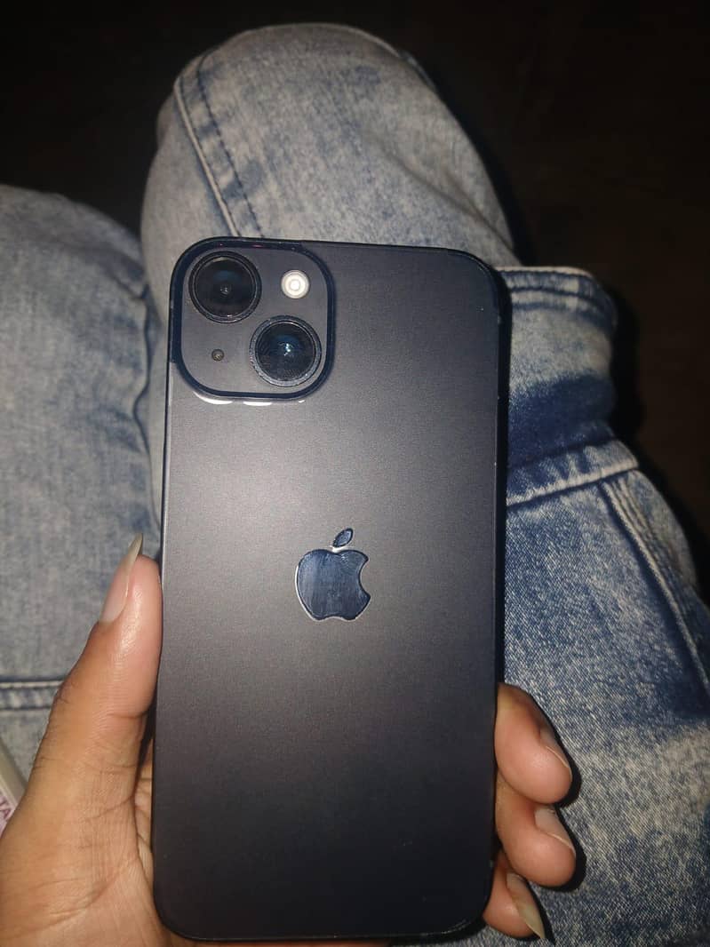 Apple iPhone 14 4