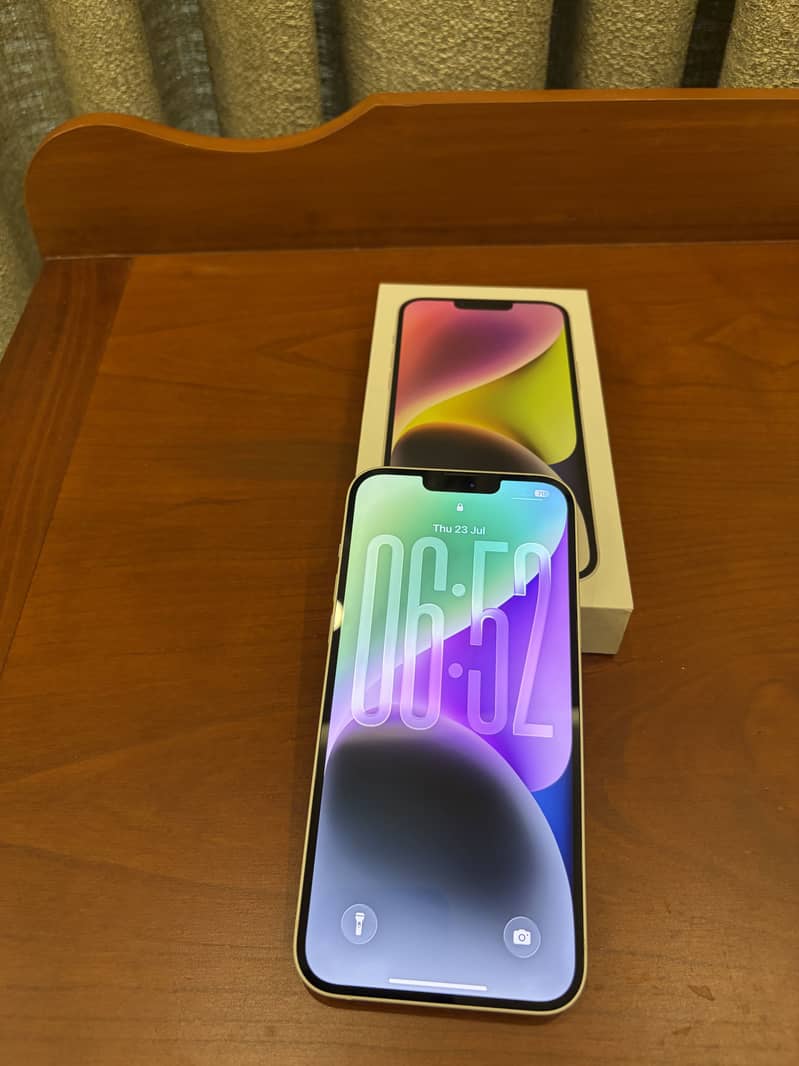 Apple iPhone 14 plus 0