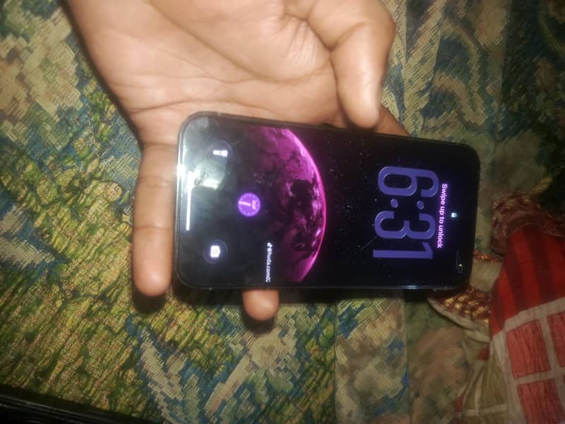 Apple iPhone 13 Pro 1