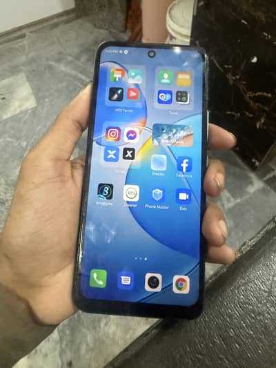 Infinix Hot 12 Play