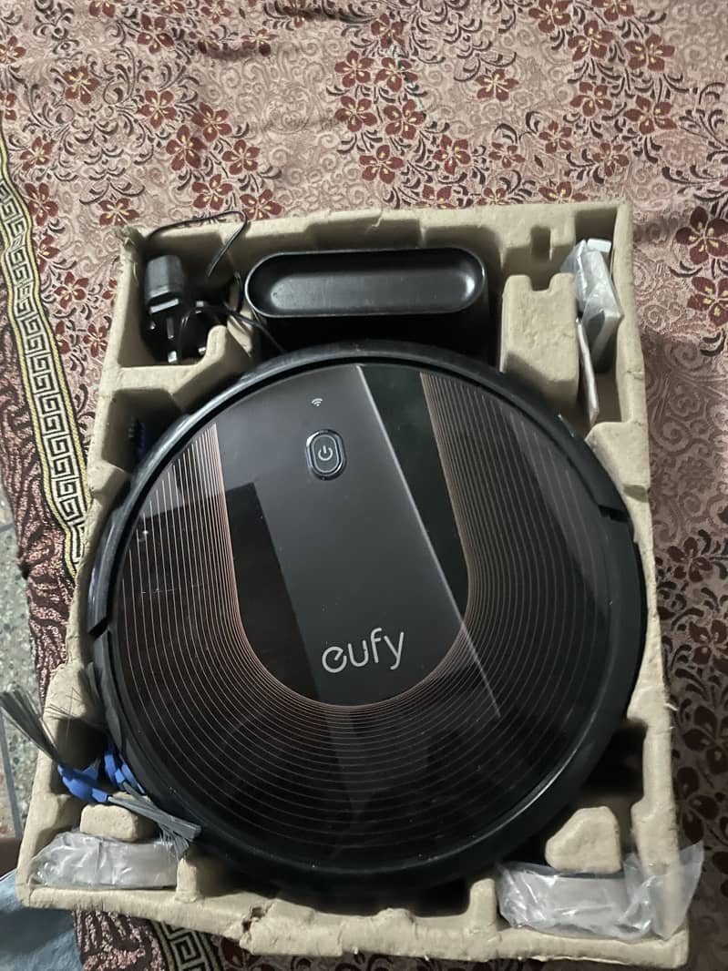 Robotic vacuum cleaner 0