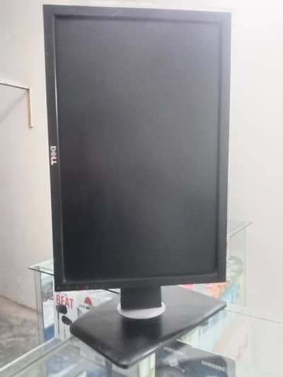 Dell 17 inches LCD monitor