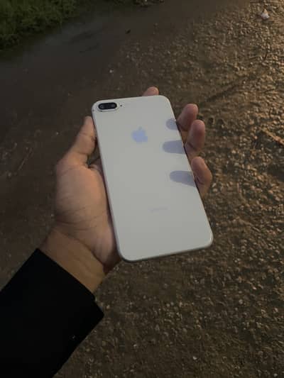 Apple iPhone 8 Plus