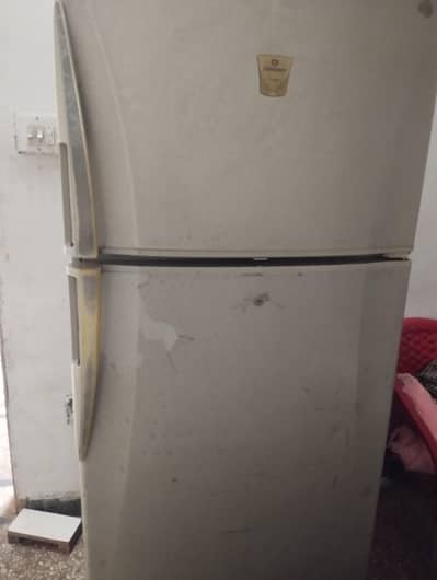 Dawlance fridge for sale
