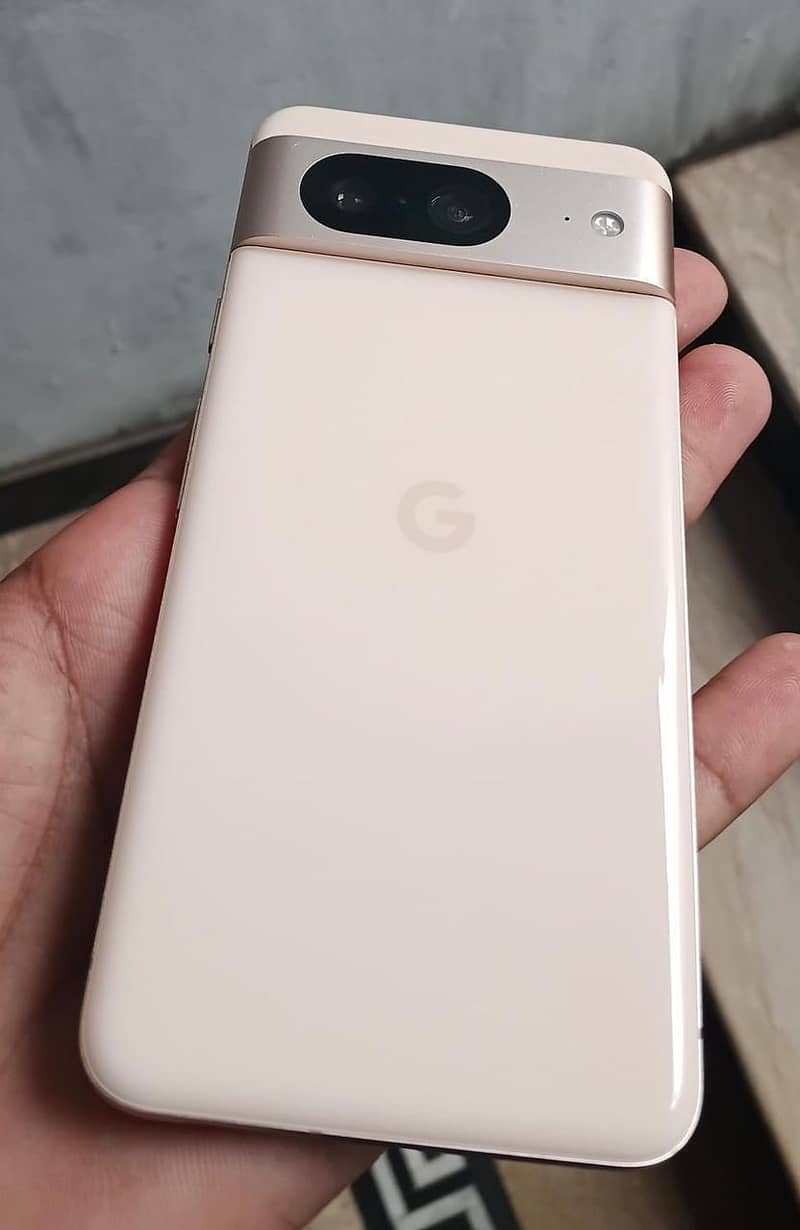 Google Pixel 8 1