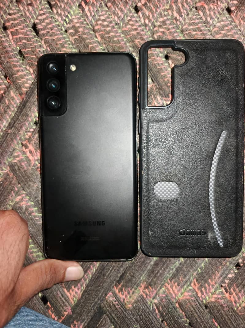 S21 plus black 1