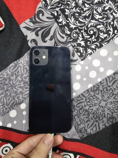 Apple iPhone 12