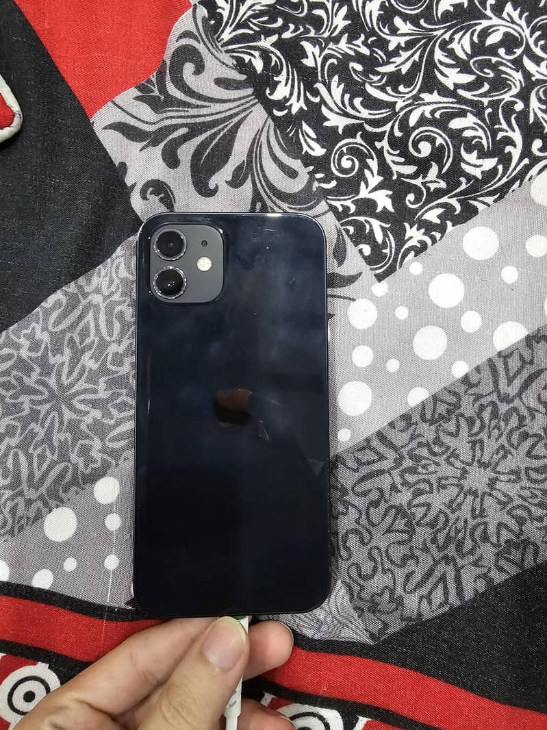 Apple iPhone 12 0