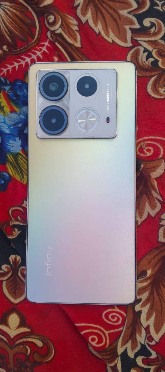 Infinix Note 40 1
