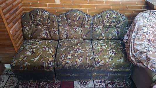 Sofa set