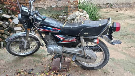honda 125 2018 in good cndtion 03430009888