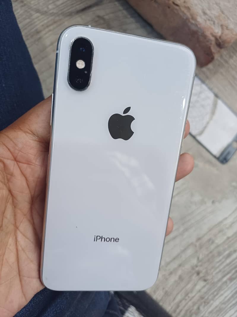 Apple iPhone XS 1