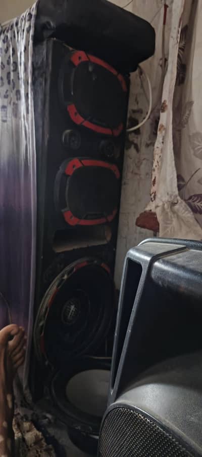subwoofer argument sele