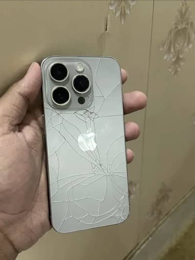 Apple iPhone 15 Pro
