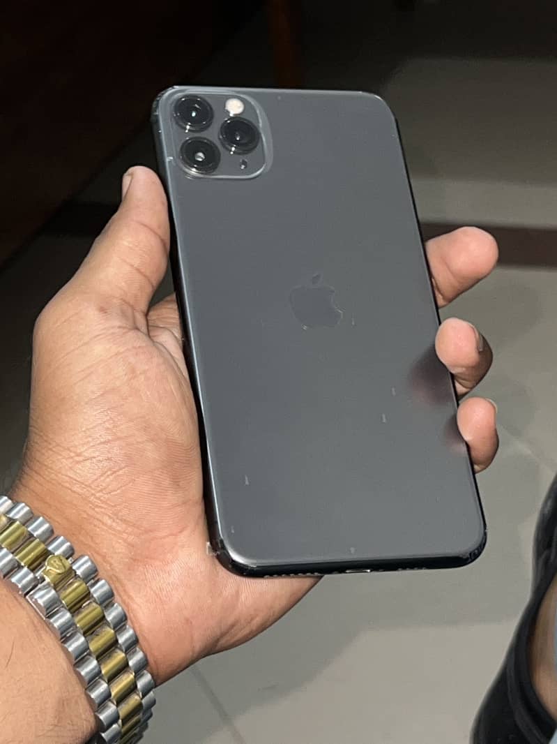 Apple iPhone 11 Pro Max 0