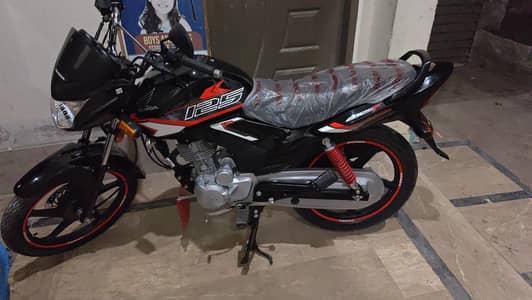CB125F