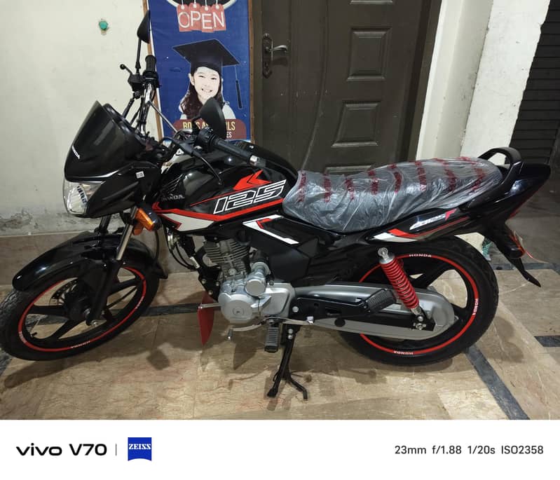 CB125F 1