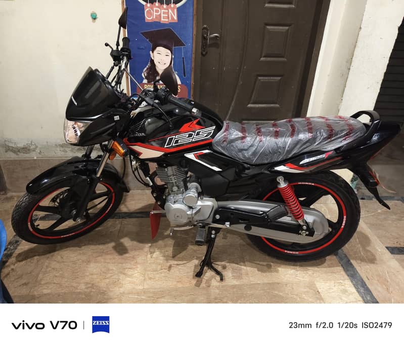 CB125F 2