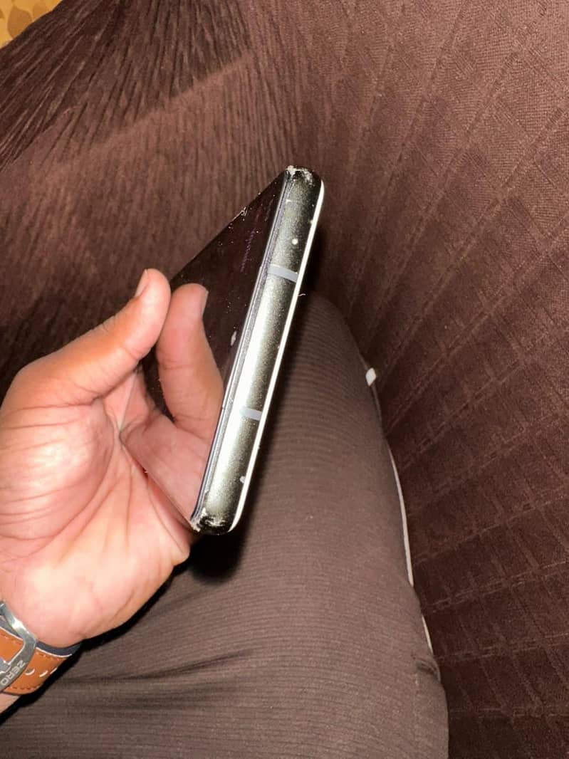 Google Pixel 6a 3
